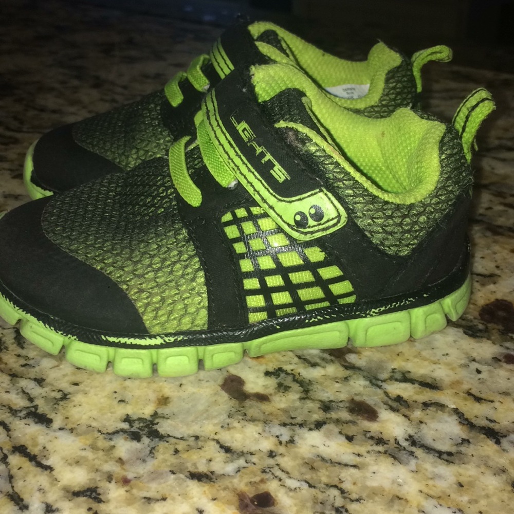 toddler light ups